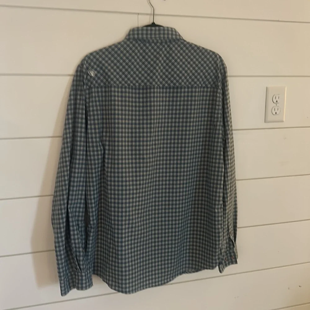 Howler Bros button down - Picture 3 of 3
